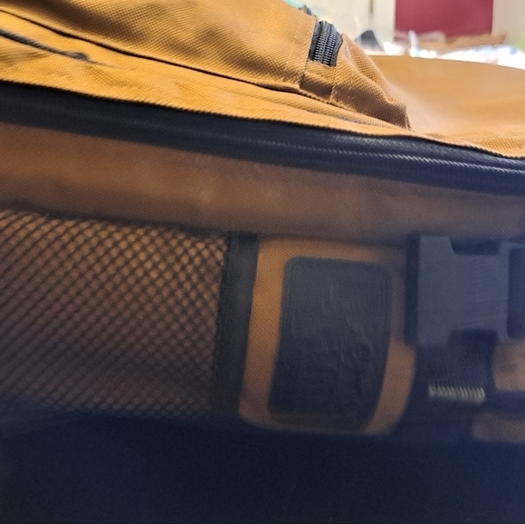 Picnic Time Insulated Backpack Cooler    12"x17"x6.5" - Picture 5 of 12